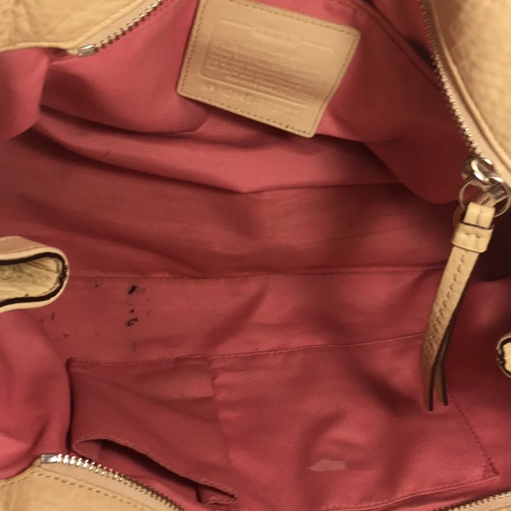 Coach large leather bag w/iconic buckles & charm